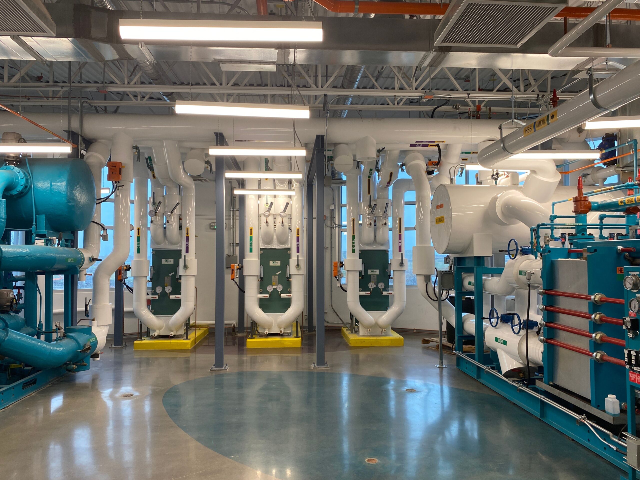 Smart Chiller System Optimization Strategies: Reducing Energy Consumption, Enhancing Efficiency, and Achieving Sustainable Development